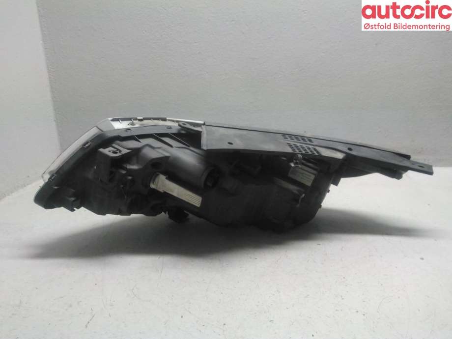 Frontlykt høyre halogen til Kia Optima 2017-2020  (KIA|92102A8300|)
