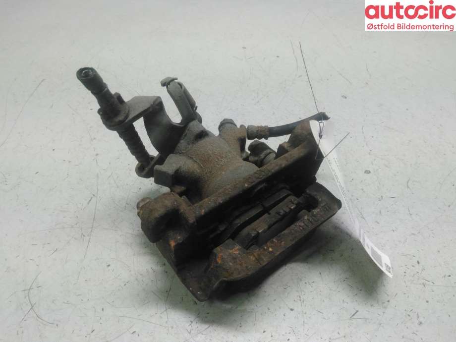 Bremsecaliper venstre bak til Mitsubishi Outlander, 2012-2015 (Type III, Fase 1)  (MITSUBISHI|4605B649)