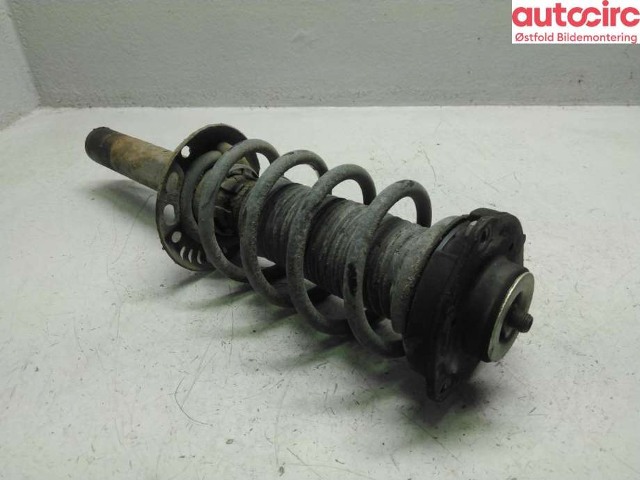 Fjærbein høyre foran til Audi A3 2009-2012 (Type II, Fase 2)  (AUDI|1K0 413 031 DA|1K0 413 031 EN|)