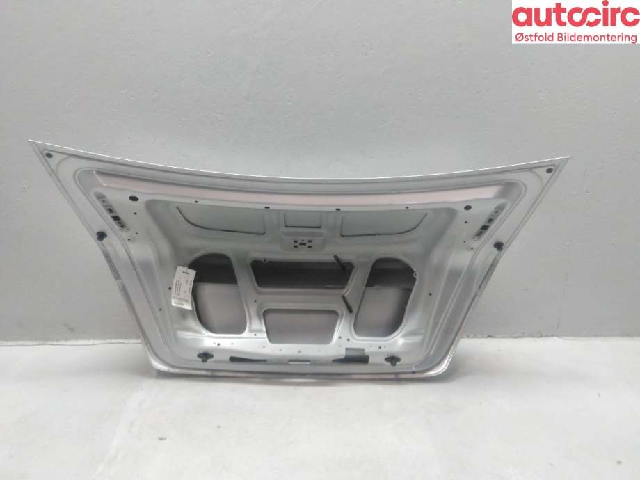 Bakluke sedan til Mercedes C-Klasse 2011-2014 (Fase 2) (W204) (W204) (MERCEDES|A 204 750 00 75|)