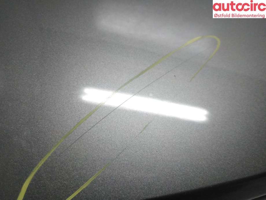Spoiler bakluke til Audi Q7 2015-->> (Type II)  (AUDI|4M0 827 933 B|)
