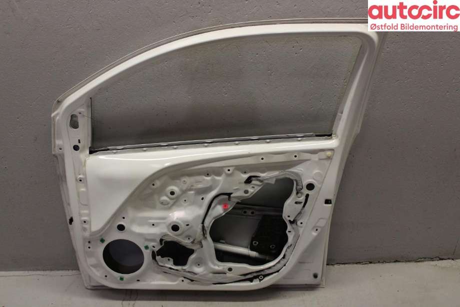 Dør høyre foran til Toyota Aygo 2005-2014 (Type I) (TOYOTA|670010H050|)