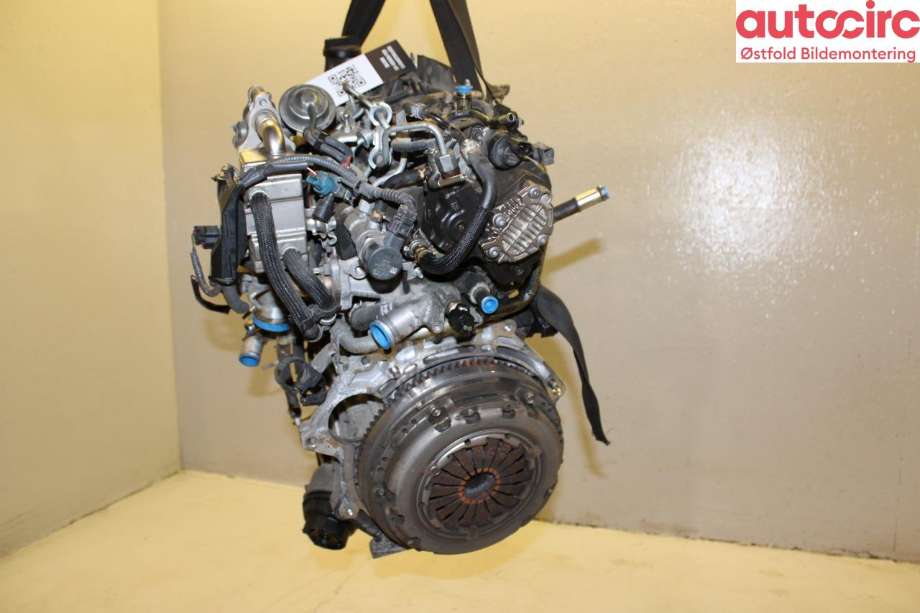 Motor diesel til Toyota Urban Cruiser 2009-2014  (TOYOTA|1900033280|)