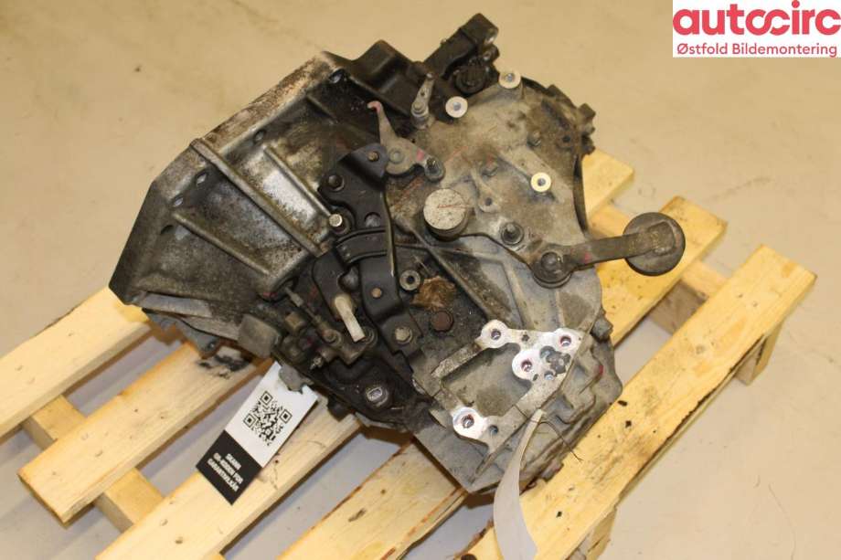 Girkasse manuell 6-trinn til Toyota Urban Cruiser 2009-2014  (TOYOTA|3030052610|)