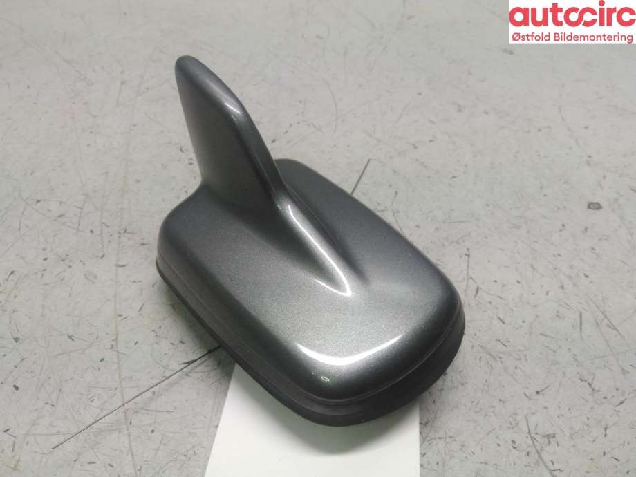 Antenne navigasjon til Audi Q7 2015-->> (Type II) (AUDI|4M0 035 503 F|)