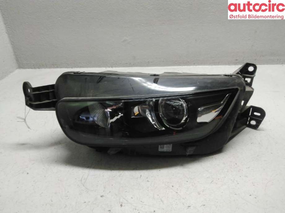 Frontlykt venstre halogen til Citroën C4, Spacetourer 2019-->> (CITROEN|96 772 174 80|)