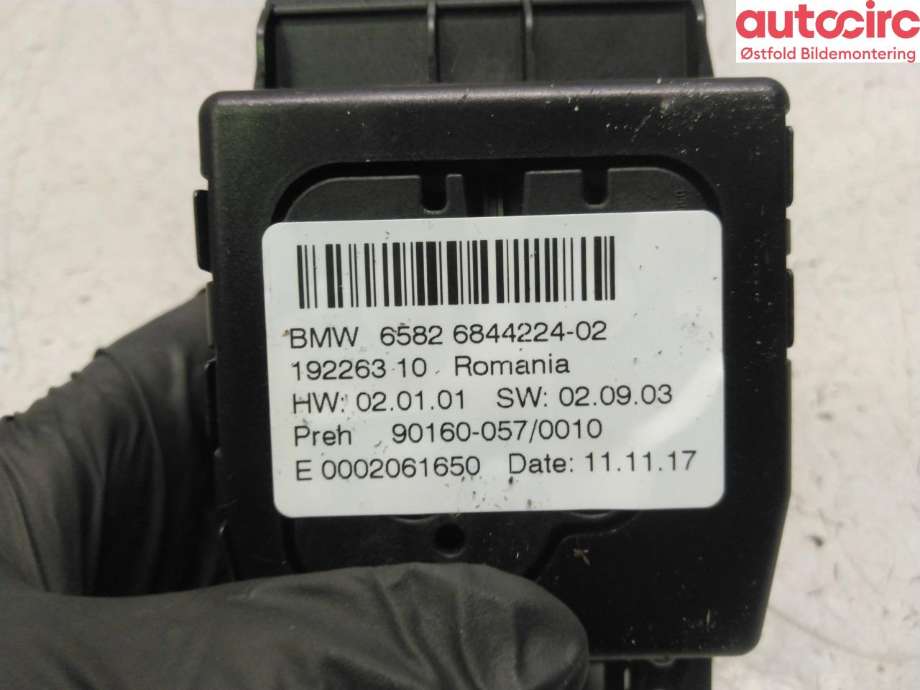 Diverse deler til BMW 5-Serie 2017-->> (G30/G31) (G30/G31) (BMW|65 82 5 A3B 1E2|)