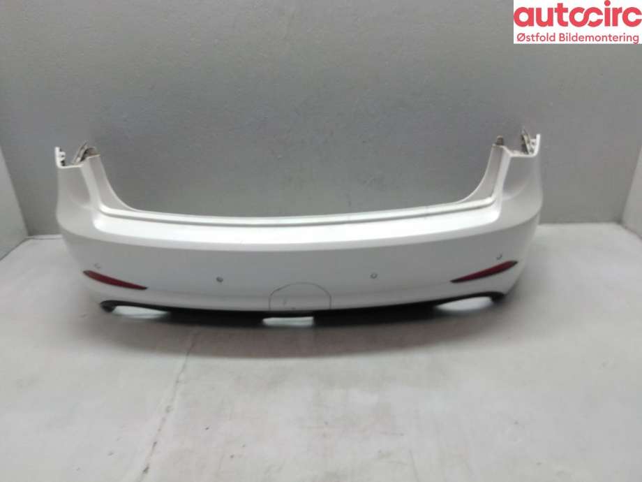 Støtfanger bak til Hyundai i40 2012-2017 (HYUNDAI|866403Z300|)