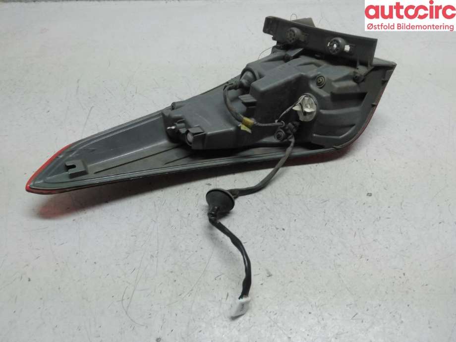 Baklykt høyre til Hyundai i40 2012-2017  (HYUNDAI|924023Z300|)
