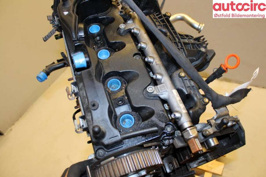 Motor diesel til VW Polo 2009-2014 (Type V, Fase 1)  (VOLKSWAGEN|03L 100 031 D|03L 100 090 CX|)