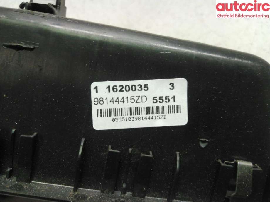 Bryter ruteheis til Peugeot Expert 2016-->> (Type III)  (PEUGEOT|96 784 561 ZD|98 329 368 ZD|)