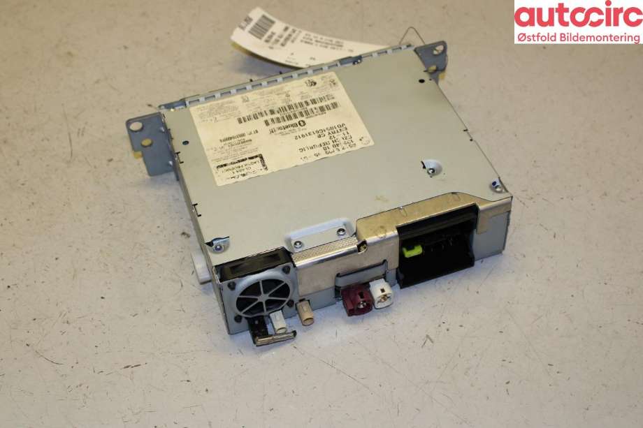 Bilstereo navigasjon til BMW 1-Serie 2011-2015 (Fase 1) (F20/F21) (F20/F21) (BMW|65 12 9 270 361|)