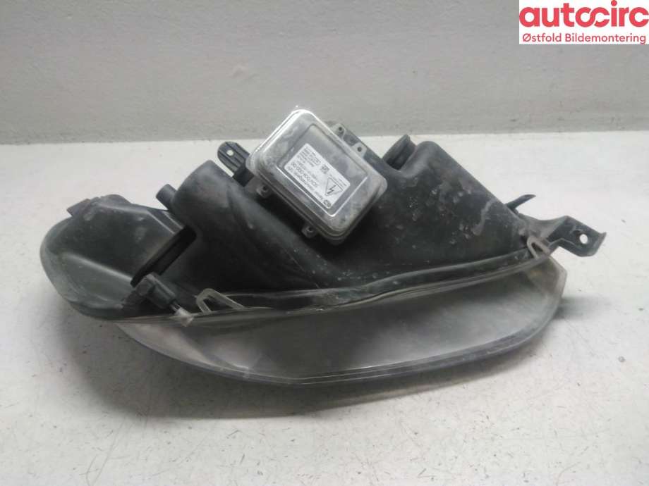 Frontlykt venstre halogen til Ford S-Max 2010-2015 (Type I, Fase 2)  (FORD|1801378|)