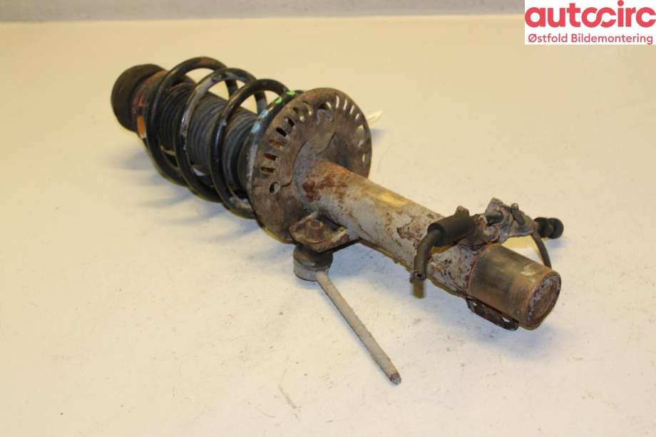 Fjærbein høyre foran til VW Polo 2009-2014 (Type V, Fase 1)  (VOLKSWAGEN|6R0 413 031 AJ|6R0 413 031 BL|)