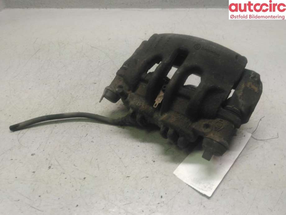 Bremsecaliper venstre foran til Renault Master 2010-2013 (Type III, Fase 1)  (RENAULT|410015708R|)