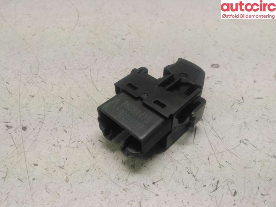 Bryter ruteheis til Mitsubishi Outlander 2012-2015 (Type III, Fase 1)  (|8608A415)