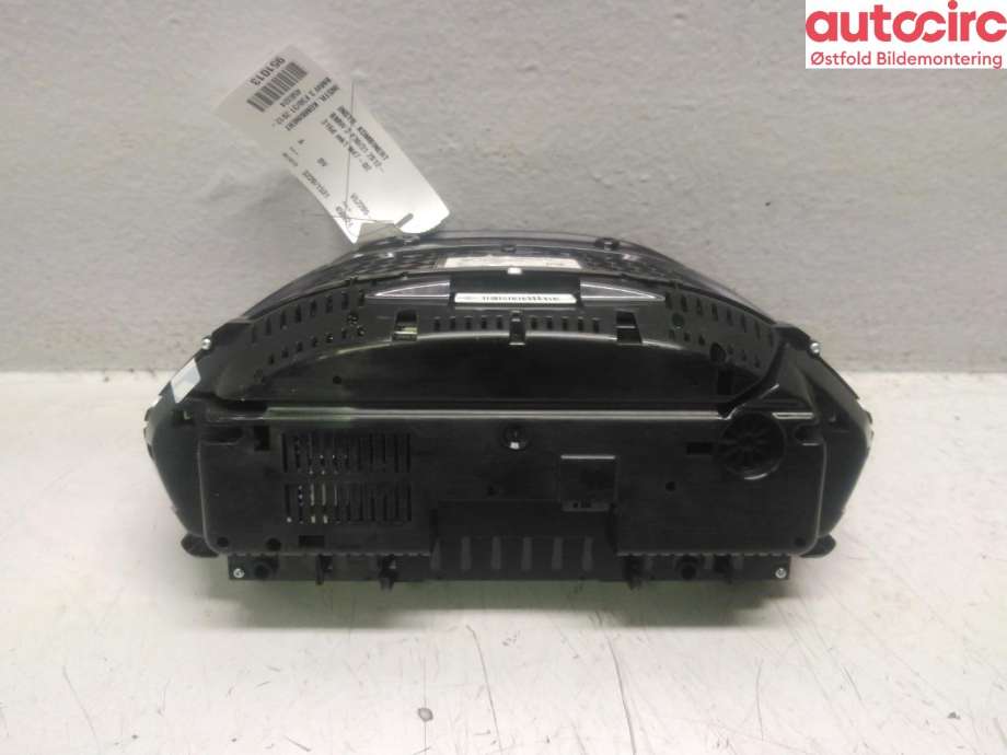Instrumentpanel til BMW 3-Serie 2012-2018 (F30/F31/F34) (F30/F31/F34) (BMW|62 10 5 A03 A33|)