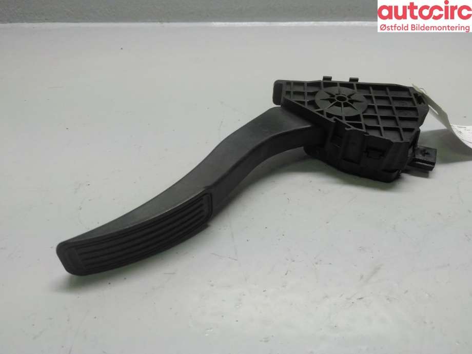 Pedal gass til Ford Mondeo 2014-2019 (Type V, Fase 1) (FORD|5334295|)