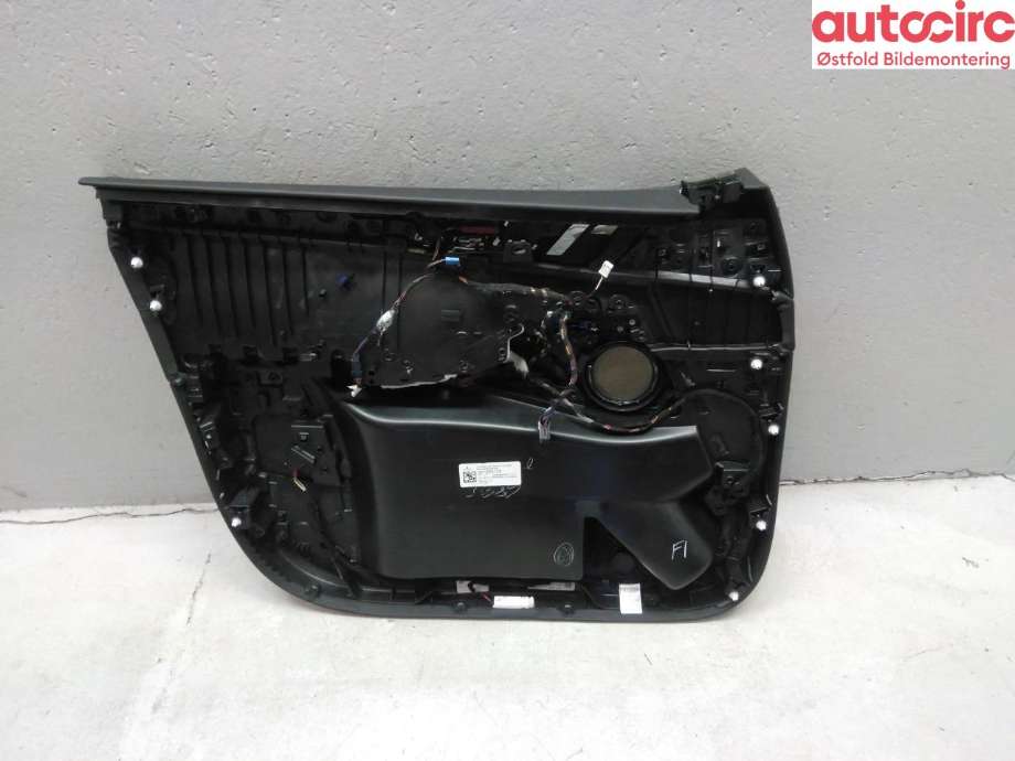 Dørtrekk høyre til BMW X7 2018-->> (G07) (G07) (BMW X7 XDRIVE40D|51 41 7 997 428|)