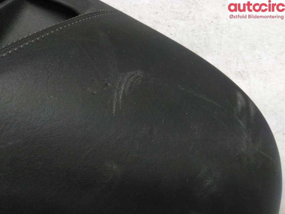 Dørtrekk venstre til BMW X7 2018-->> (G07) (G07) (BMW X7 XDRIVE40D|51 42 7 997 431|)