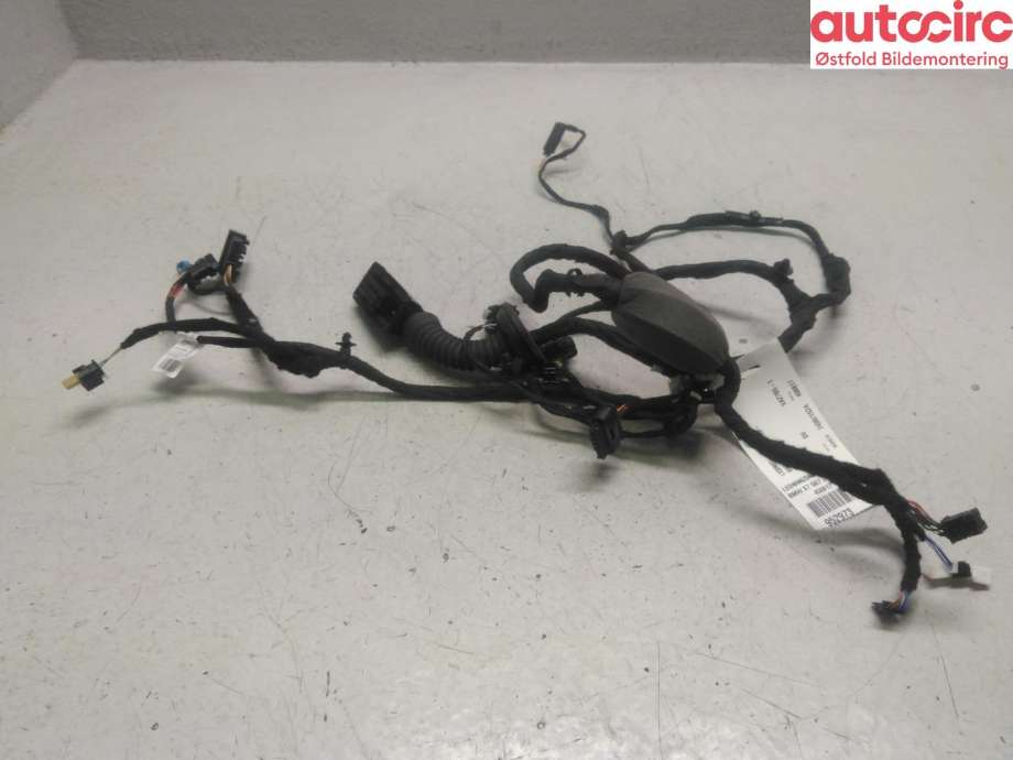 Ledningsnett til BMW X7 2018-->> (G07) (G07) (BMW X7 XDRIVE40D|61 12 9 826 764|)