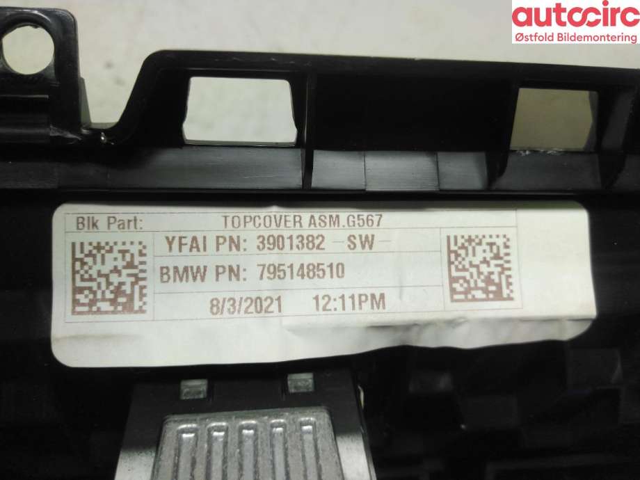 Dashbord koppholder til BMW X7 2018-->> (G07) (G07) (BMW X7 XDRIVE40D|51 16 6 996 322|)