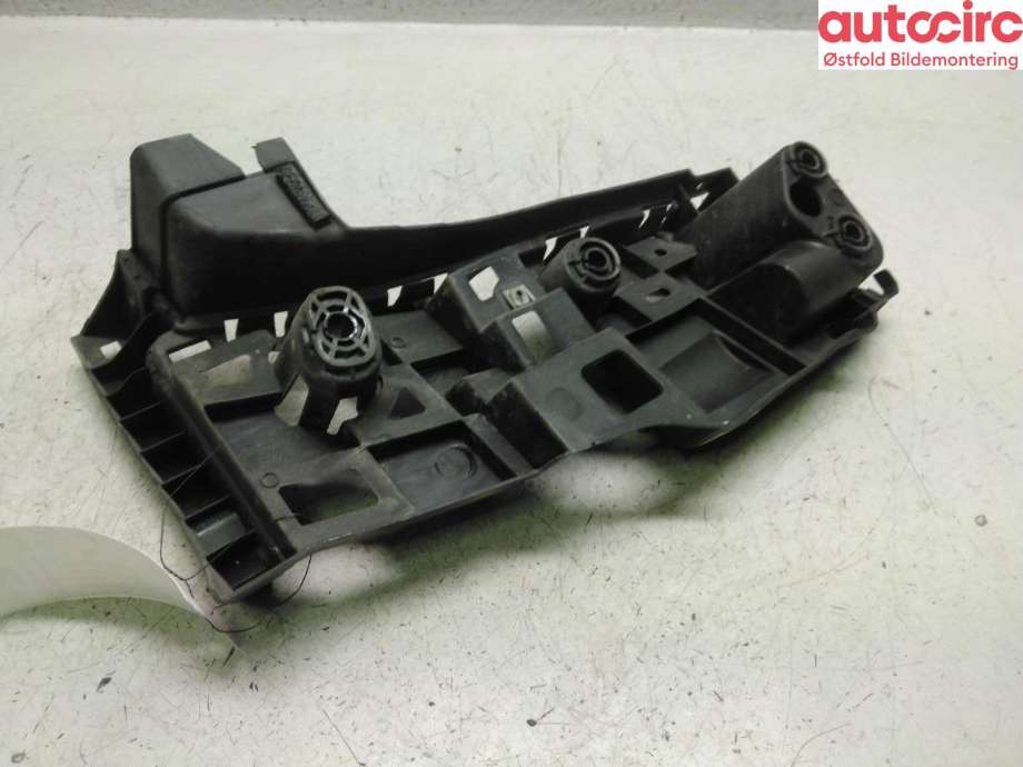 Diverse deler til BMW X7 2018-->> (G07) (G07) (BMW X7 XDRIVE40D|51 12 8 069 901|)
