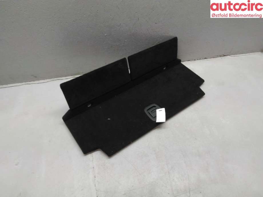 Bagasjerom teppe/gulvplate til BMW X7 2018-->> (G07) (G07) (BMW X7 XDRIVE40D|51 47 5 A01 872|)