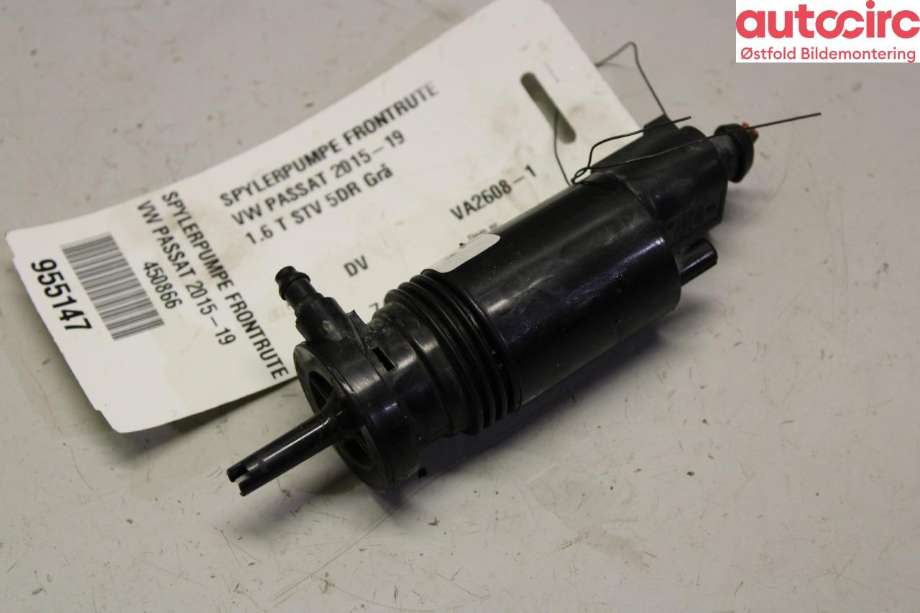 Spylerpumpe foran til VW Passat 2015-2019 (Fase 1) (B8) (B8) (VOLKSWAGEN|)