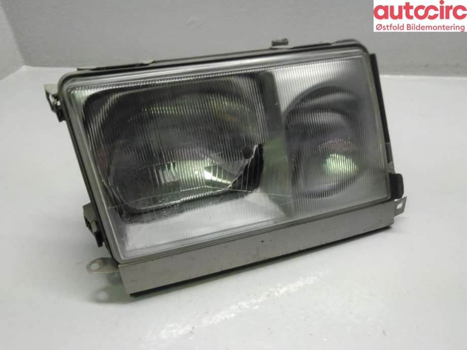 Frontlykt høyre halogen til Mercedes 124 1986-1995 (W124) (W124) (MERCEDES|)