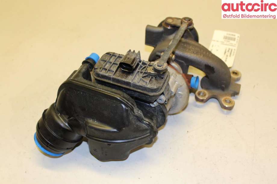 Turbo til VW Golf VIII 2020-->>  (VOLKSWAGEN|05E 145 701 K|05E 145 702 M|)