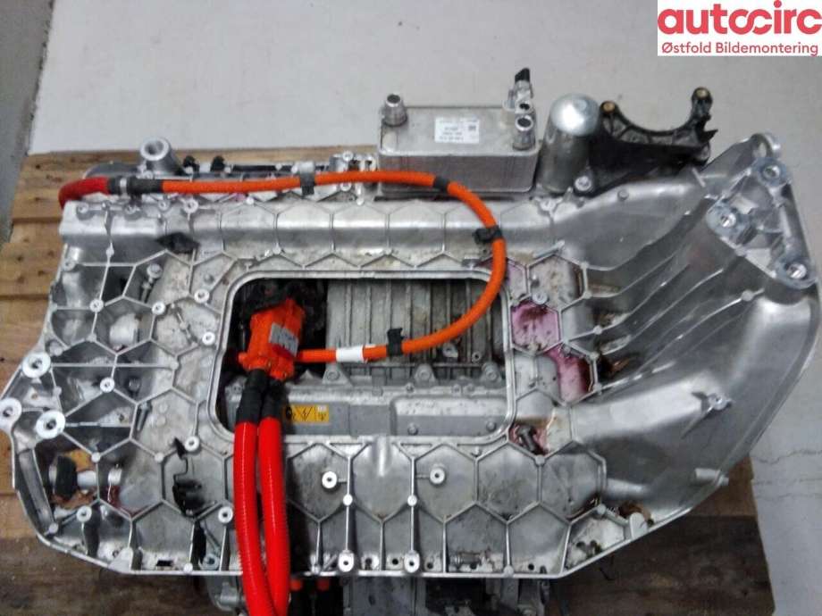 Motor elbil foran til Mercedes EQB 2022-->>  (MERCEDES|A 243 340 89 02|)
