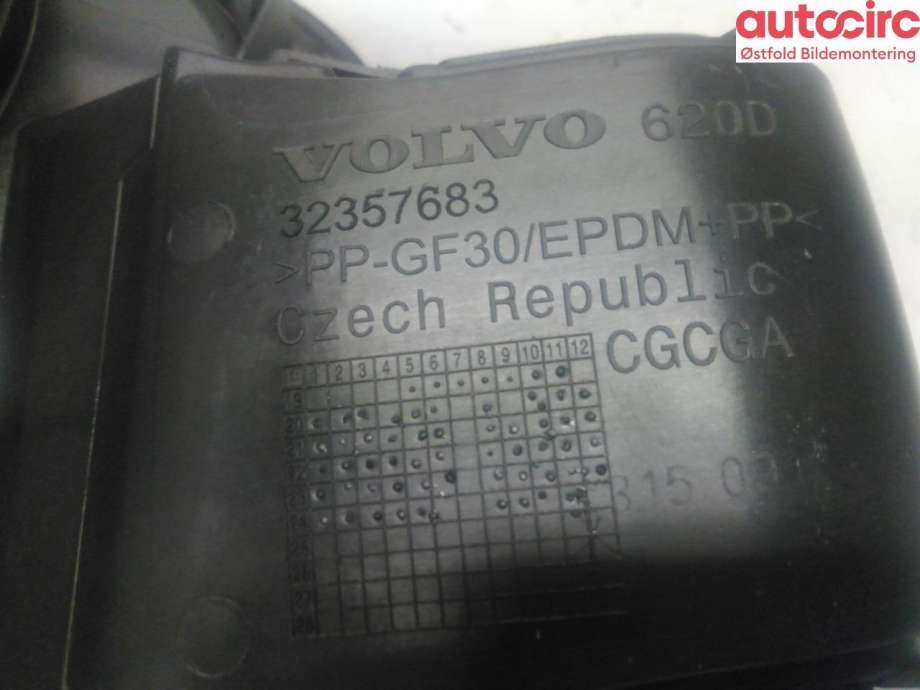 Batterilader inntak/luke til Volvo XC40 2018-2024  (VOLVO|32227327|32357683|)