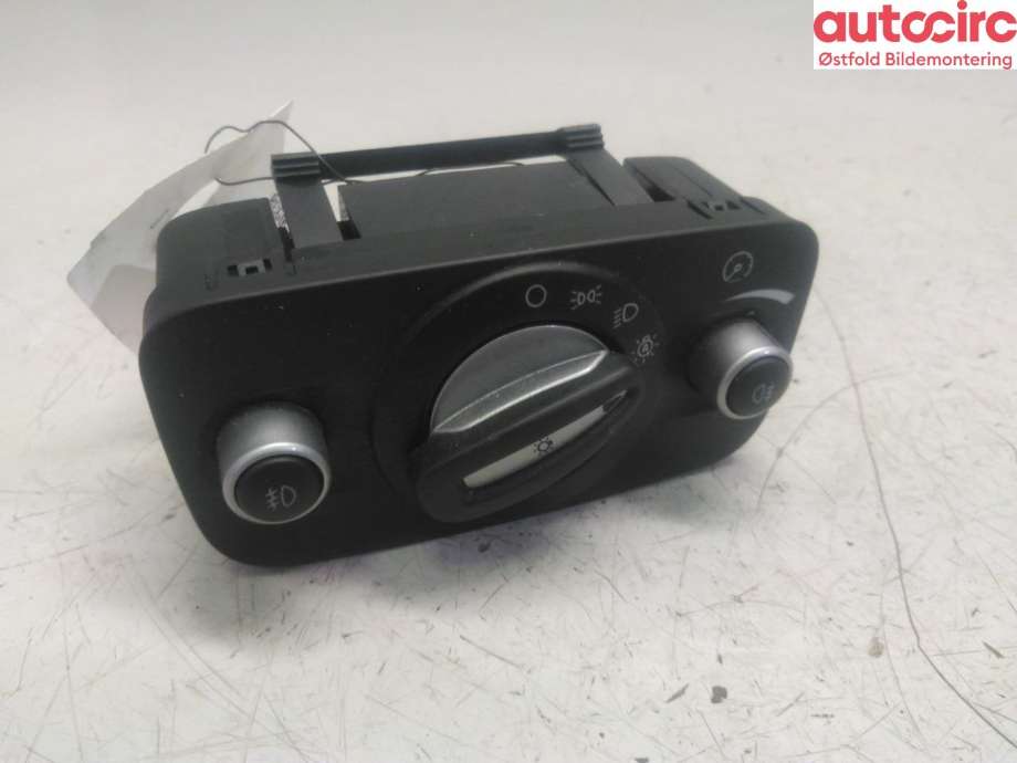 Bryter lys til Ford Mondeo 2011-2014 (Type IV, Fase 2) (FORD|)