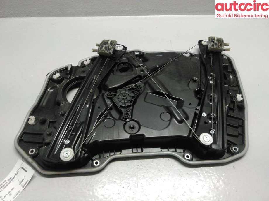 Ruteheis venstre foran til BMW 3-Serie 2018-->> (G20) (G20) (BMW|51 33 8 498 853|51 35 8 495 865|)