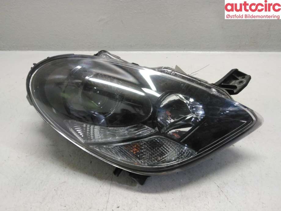 Frontlykt høyre halogen til Citroën C-Zero 2011-2020 (CITROEN|)
