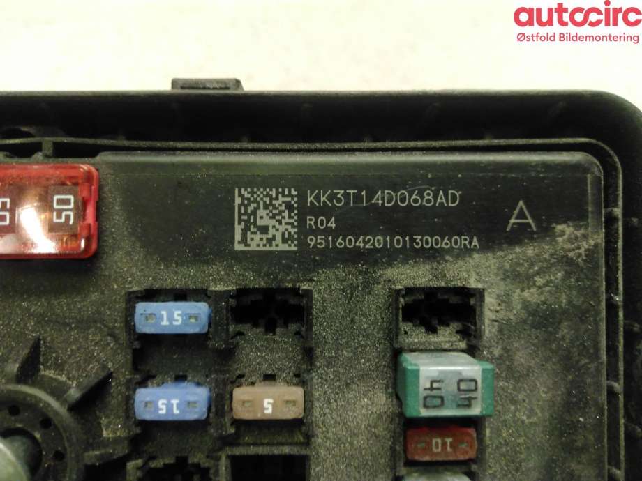 Sikringsboks til Ford Transit 2014-->> (FORD|2464945|)