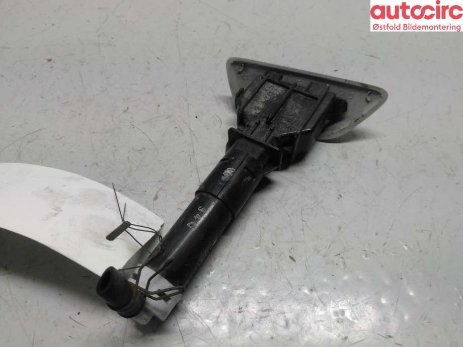 Lyktespylerdyse til Mazda CX-5 2012-2017 (Type I)  (MAZDA|KD495182X|)