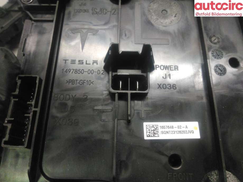 Styreenhet comfort (BCM) til Tesla Model Y 2021-2024 (Type I)  (TESLA|1657648-02-A|)