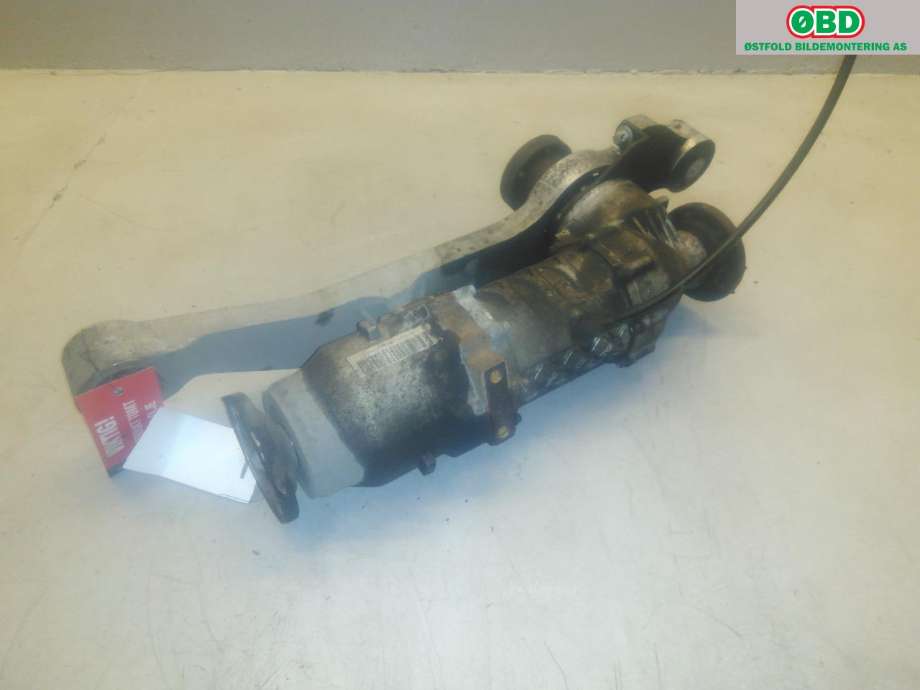 Kardang til Mercedes Vito/Viano 2010-2014 (Fase 2) (W639) (W639) (MERCEDES|A 639 330 04 02|)