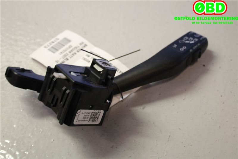 Bryter blink til VW Tiguan 2007-2011 (Type I, Fase 1)  (VOLKSWAGEN|1K0 953 513 G||1K0953513F)