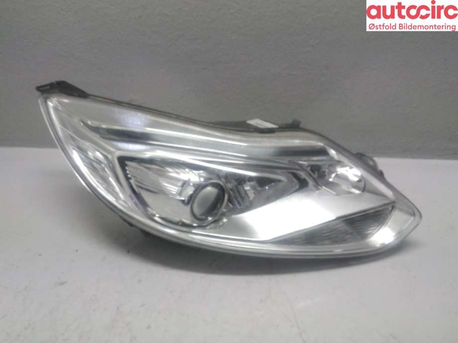 Frontlykt høyre halogen til Ford Focus 2014-2018 (Type III, Fase 2) (FORD|1946765|)