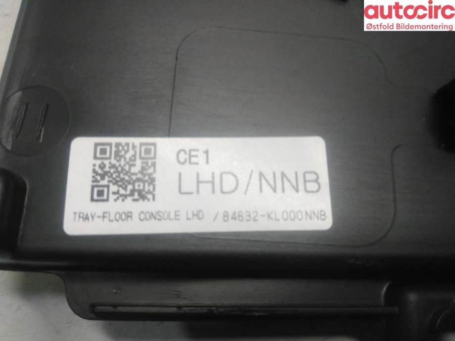 Dashbord koppholder til Hyundai Ioniq 6 2023-->>  (HYUNDAI|)