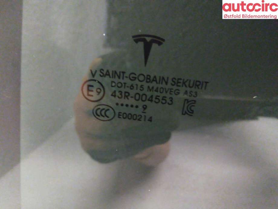 Siderute venstre bak til Tesla Model X 2016-->>  (TESLA|)