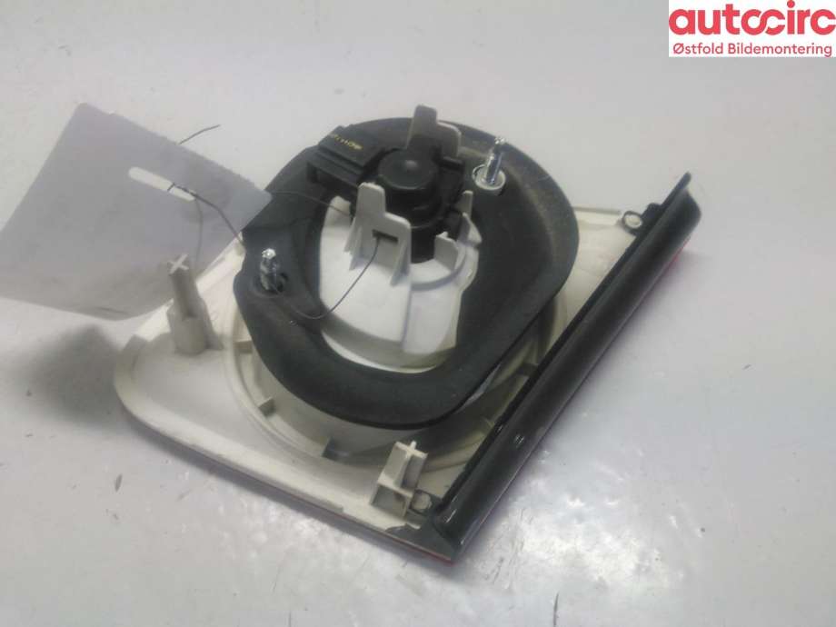 Baklykt venstre indre til VW Jetta 2005-2010  (VOLKSWAGEN|1K5 945 093 G|)