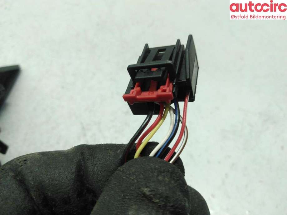 Speil venstre til Audi Q5 2012-2017 (Type I, Fase 2)  (AUDI|8R1 857 409 J|)