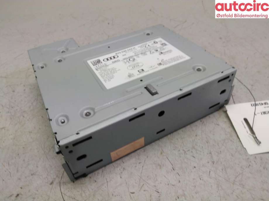 Bilstereo navigasjon til Audi A3 2020-->> (Type IV) (AUDI|8Y0 035 043 L|)