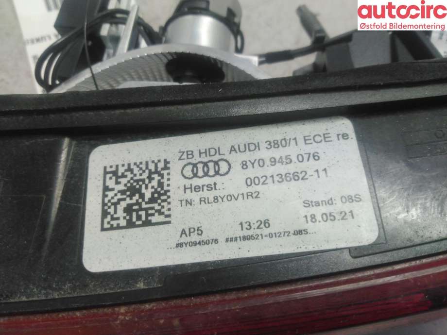Baklykt høyre indre til Audi A3 2020-->> (Type IV)  (AUDI|8Y0 945 076|)