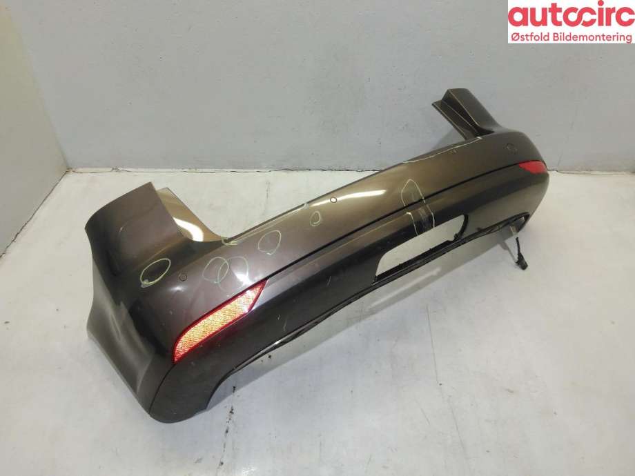Støtfanger bak til VW Touran 2010-2015 (Type I, Fase 3)  (VOLKSWAGEN|1T0 807 421 K|)