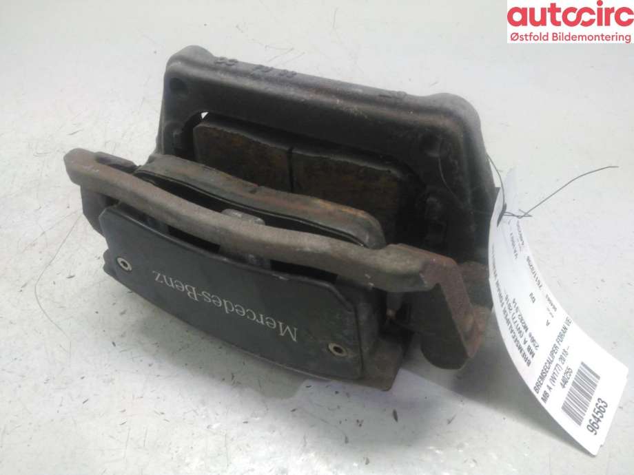 Bremsecaliper venstre foran til Mercedes A-Klasse, 2018-->> (W177) (W177) (MERCEDES|A 247 421 45 00)